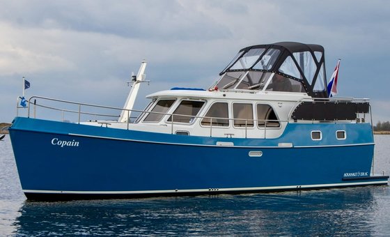 Motoryacht Copain – führerscheinfrei und komfortabel unterwegs mieten